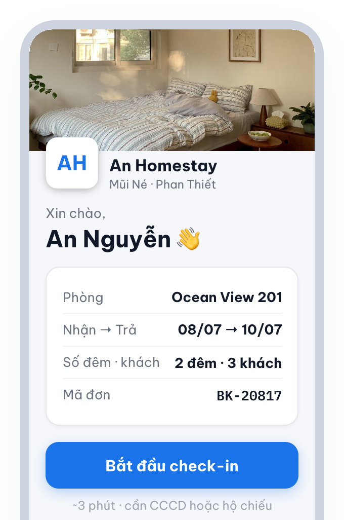 Màn hình khách xem thông tin phòng trên Cổng tự check-in
